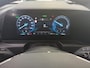 Kia Niro EV 64.8 kWh 204pk DynamicLine | SOH 100% | Nieuwe Model | Half Leder/Stof | CarPlay | Navigatie | Camera | PDC V + A |17"