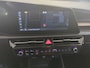 Kia Niro EV 64.8 kWh 204pk DynamicLine | SOH 100% | Nieuwe Model | Half Leder/Stof | CarPlay | Navigatie | Camera | PDC V + A |17"