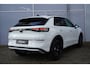 Volkswagen T-Roc 1.5 eTsi 115pk DSG Life First Edition | Stoel -/Stuurwiel Verwarming | Achteruitrijcamera