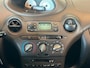 Toyota Yaris 1.5-16V VVT-i T-SPORT-uitv|ISOFIX|TREKHAAK|MP3+WMA-aansluiting|NIEUWE APK+ONDERHOUDSBEURT BIJ AFLEVERING|NL-AUTO|NAP