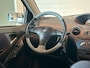 Toyota Yaris 1.5-16V VVT-i T-SPORT-uitv|ISOFIX|TREKHAAK|MP3+WMA-aansluiting|NIEUWE APK+ONDERHOUDSBEURT BIJ AFLEVERING|NL-AUTO|NAP
