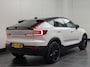 Volvo C40 Recharge Twin Intro Edition 78 kWh | Trekhaak | 360° camera | Harman Kardon | Panoramadak | Stuur+Stoelverwarming |