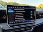 Volkswagen Tiguan 1.5 HYBRID R-LINE BLACK STYLE PANORAMA MASSAGE HUD STOELVENTILATIE