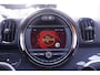 MINI Countryman 1.5 Cooper S E ALL4 Chili Navigatie 18"-lmv PDC-achter Panodak leren stuur/versnellingspook Camera private-glas bluetooth-telefonie elektrische-achterklep Cruise-controle stoelverwarming Climate-controle Apple-Carplay