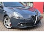 Alfa Romeo Giulietta 1.6 JTDm Super Automaat | Origineel NL | Navigatie | Climate Control | Trekhaak |