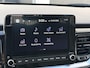 Kia Stonic 1.0 T-GDi MHEV DynamicLine NL-auto, Parkeersensoren, Navigatie, Climate control, Apple CarPlay/Android auto, achteruitrijcamera,