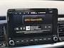 Kia Stonic 1.0 T-GDi MHEV DynamicLine NL-auto, Parkeersensoren, Navigatie, Climate control, Apple CarPlay/Android auto, achteruitrijcamera,