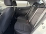 Kia Stonic 1.0 T-GDi MHEV DynamicLine NL-auto, Parkeersensoren, Navigatie, Climate control, Apple CarPlay/Android auto, achteruitrijcamera,