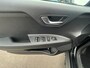 Kia Stonic 1.0 T-GDi MHEV DynamicLine NL-auto, Parkeersensoren, Navigatie, Climate control, Apple CarPlay/Android auto, achteruitrijcamera,