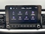 Kia Stonic 1.0 T-GDi MHEV DynamicLine NL-auto, Parkeersensoren, Navigatie, Climate control, Apple CarPlay/Android auto, achteruitrijcamera,