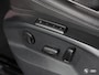 Volkswagen Tiguan 1.5 eHybrid R-Line / PANODAK / LEDER / TREKHAAK / EL STOELEN / VERW STOELEN & STUUR / 19"