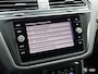 Volkswagen Tiguan 1.5 eHybrid R-Line / PANODAK / LEDER / TREKHAAK / EL STOELEN / VERW STOELEN & STUUR / 19"