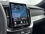 Volvo XC90 Ultra Black Edition Recharge Plug-In Hybrid AWD | Luchtvering | Bower & Wilkins | Panoramadak | 22 inch LM | Stoel Massage - Ventilatie - Verwarming | PDC + 360 camera | HUD | BLIS |