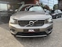 Volvo XC40 1.5 T5 Recharge Inscription // SCHUIF-KANTELDAK // LEDER // HARMAN&KARDON // DODEHOEK // ADAPT. CRUISE // 360 CAMERA+SENSOREN // ELEK. KLEP //