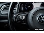 Volkswagen T-Roc 2.0 TSI 4Motion R Akra|Pano|DCC|Beats|Camera|Trekhaak|Carplay