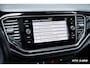 Volkswagen T-Roc 2.0 TSI 4Motion R Akra|Pano|DCC|Beats|Camera|Trekhaak|Carplay