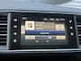 Peugeot 308 1.2 PureTech Blue Lease Premium Pano|Clima|Cruise|Trekhaak|PDC|Elek ramen|Lm velgen|D-riem vv in 2024|APK tot 09-2027