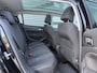 Peugeot 308 1.2 PureTech Blue Lease Premium Pano|Clima|Cruise|Trekhaak|PDC|Elek ramen|Lm velgen|D-riem vv in 2024|APK tot 09-2027