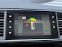 Peugeot 308 1.2 PureTech Blue Lease Premium Pano|Clima|Cruise|Trekhaak|PDC|Elek ramen|Lm velgen|D-riem vv in 2024|APK tot 09-2027