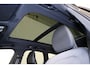Volvo XC60 T6 Recharge AWD Ultra Black Edition - Luchtvering - Panorama/schuifdak - IntelliSafe Assist & Surround - 360º Camera - Bowers & Wilkins audio - Adaptieve LED koplampen - Verwarmde voorstoelen, stuur & achterbank - Parkeersensoren voor & achter - Elektr. bedienb. voorstoelen met geheugen - Extra getint glas - Inklapbare trekhaak - 21' LMV