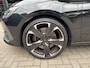 CUPRA Leon Sportstourer 1.4 TSI VZ e-HYBRID ZWENK.TREKHAAK/ACC/STUUR+STOELVERW/FULL-LINK/NAVI