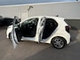 Kia Picanto 1.0 DPI ExecutiveLine 1e eign. Stoel- & Stuurwiel verwarmd, Smart Key, Privacy glass, LMV, Navigatie, Achteruitrijcamera, Parkeersensoren