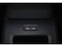 Volvo XC60 T6 Recharge AWD Plus Dark - Panorama/schuifdak - IntelliSafe Assist & Surround - 360º Camera - Harman/Kardon audio - Verwarmde voorstoelen, stuur & achterbank - Parkeersensoren voor & achter - Elektr. bedienb. voorstoelen met geheugen - Head up display - Draadloze tel. lader - Extra getint glas - Inklapbare trekhaak - 19' LMV