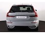Volvo XC60 T6 Recharge AWD Plus Dark - Panorama/schuifdak - IntelliSafe Assist & Surround - 360º Camera - Harman/Kardon audio - Verwarmde voorstoelen, stuur & achterbank - Parkeersensoren voor & achter - Elektr. bedienb. voorstoelen met geheugen - Head up display - Draadloze tel. lader - Extra getint glas - Inklapbare trekhaak - 19' LMV