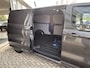 Ford E-Transit Cust. 320 L2H1 Limited 65 kWh