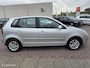 Volkswagen Polo 1.2-12V Comfortline 5DRS/AC/LMV