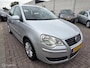 Volkswagen Polo 1.2-12V Comfortline 5DRS/AC/LMV