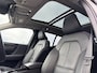 Volvo XC40 1.5 T5 Plug-in hybrid Ultimate Dark | Zwenkbare trekhaak | Panoramadak | Blis | Memory | Adaptieve cruise | Leder |