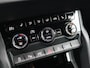 Skoda Karoq 1.5 TSI 150 pk DSG ACT Sportline Business | Trekhaak | 360 Camera | ACC | Stoel + Stuurverwarming | Led Matrix | Navigatie | Voorruit Verwarming | Elektrische Klep |