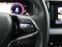 Skoda Karoq 1.5 TSI 150 pk DSG ACT Sportline Business | Trekhaak | 360 Camera | ACC | Stoel + Stuurverwarming | Led Matrix | Navigatie | Voorruit Verwarming | Elektrische Klep |