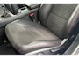 Mercedes-Benz A-klasse 180 AMG, Panoramadak, Leder, Black Optic!