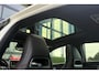 Mercedes-Benz A-klasse 180 AMG, Panoramadak, Leder, Black Optic!