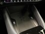 Alfa Romeo Junior Elettrica Automaat 156PK Adaptieve Cruise Control LMV 18 inch Full Led Matrix Parkeer sensoren Navigatie Apple Carplay / Android auto  Climate Control