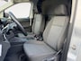 Ford Transit Connect 1.5 EcoBoost PHEV L2 Limited | NL auto | Adapt. Cruise control | Trekhaak | Parkeersensoren voor en achter | Achteruitrijcamera | Navigatie | Apple carplay & Android auto | BLIS | Voorruitverwarming | 17" inch lichtmetalen velgen |