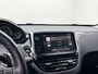 Peugeot 2008 1.2 PureTech Active | Cruise control | Parkeersensor achter | Trekhaak | Airco (automatisch) |