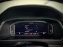 Volkswagen Tiguan Allspace 1.5 TSI R-Line 7pers, Panodak, ACC, Trekhaak, BTW, Leer, 20", Sfeerverlicht, Parkeerhulp, DAB