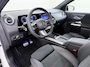 Mercedes-Benz GLA 250 e Business Solution AMG | Trekhaak Wegklapbaar | Panorama - Schuifdak | Apple Carplay/Android Auto | Verwarmd Stuurwiel | Adaptieve Cruise Control | Klasse 3 Alarm | Keyless Entry