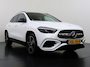 Mercedes-Benz GLA 250 e Business Solution AMG | Trekhaak Wegklapbaar | Panorama - Schuifdak | Apple Carplay/Android Auto | Verwarmd Stuurwiel | Adaptieve Cruise Control | Klasse 3 Alarm | Keyless Entry