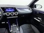 Mercedes-Benz GLA 250 e Business Solution AMG | Trekhaak Wegklapbaar | Panorama - Schuifdak | Apple Carplay/Android Auto | Verwarmd Stuurwiel | Adaptieve Cruise Control | Klasse 3 Alarm | Keyless Entry