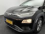Hyundai Kona Electric EV Comfort 64 kWh 3-Fase SOH 95,2% | Warmtepomp | Trekhaak | Camera | Carplay&Android