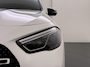 Mercedes-Benz GLA 250 e Business Solution AMG | Trekhaak Wegklapbaar | Panorama - Schuifdak | Apple Carplay/Android Auto | Verwarmd Stuurwiel | Adaptieve Cruise Control | Klasse 3 Alarm | Keyless Entry