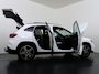 Mercedes-Benz GLA 250 e Business Solution AMG | Trekhaak Wegklapbaar | Panorama - Schuifdak | Apple Carplay/Android Auto | Verwarmd Stuurwiel | Adaptieve Cruise Control | Klasse 3 Alarm | Keyless Entry