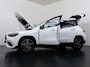 Mercedes-Benz GLA 250 e Business Solution AMG | Trekhaak Wegklapbaar | Panorama - Schuifdak | Apple Carplay/Android Auto | Verwarmd Stuurwiel | Adaptieve Cruise Control | Klasse 3 Alarm | Keyless Entry