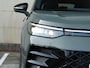 Volkswagen Tayron R-Line Edition 1.5 eHybrid 204 PK | Panoramadak | Trekhaak | Harman Kardon | Black Style |