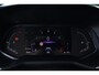 Renault Clio 1.3 TCe R.S. Line | 131PK | Navigatie | Keyless entry/start | LED koplampen | Renault Clio 1.3 TCe R.S. Line 131 PK met 1.3-liter viercilinder benzinemotor, automatische 7-versnellingsbak, navigatiesysteem, Apple CarPlay/Android Auto, keyless entry/start, automatische