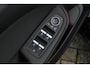 Renault Clio 1.3 TCe R.S. Line | 131PK | Navigatie | Keyless entry/start | LED koplampen | Renault Clio 1.3 TCe R.S. Line 131 PK met 1.3-liter viercilinder benzinemotor, automatische 7-versnellingsbak, navigatiesysteem, Apple CarPlay/Android Auto, keyless entry/start, automatische